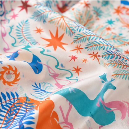 Pañuelo de Seda “Zodiaco Chino” · 100% Seda de Morera · 70 × 70 cm