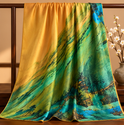 Pañuelo de Seda “Montañas de Jade” · 100% Seda de Morera · 110 × 110 cm