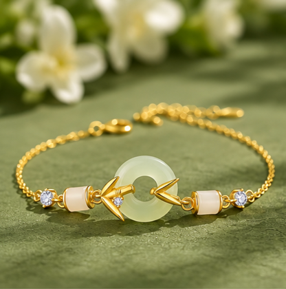 Pulsera de Jade de Hetian con Píng’ān Kòu y Bambú · Plata 925