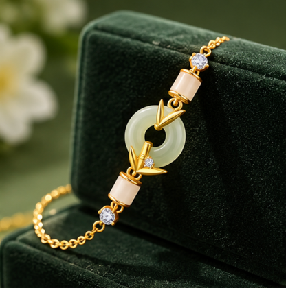 Pulsera de Jade de Hetian con Píng’ān Kòu y Bambú · Plata 925