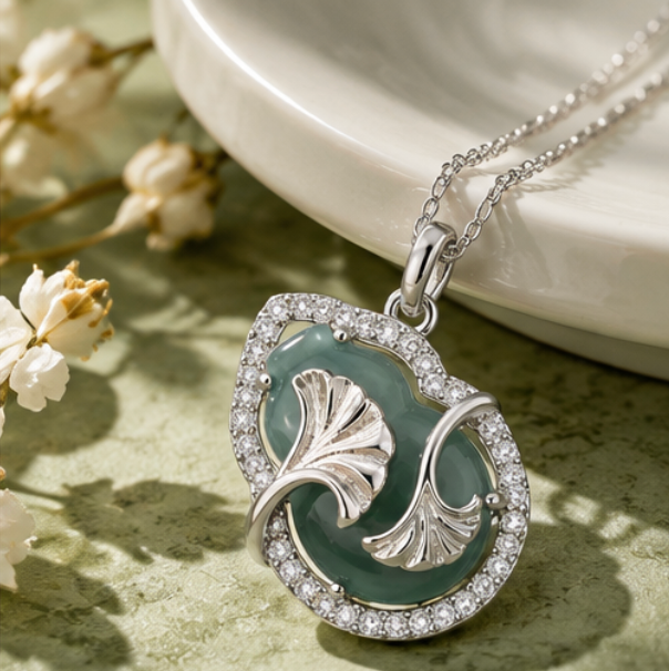 Hulu 福禄 Necklace with Natural Jadeite and Ginkgo Leaves · 925 Silver